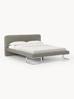 Letto imbottito in bouclé con gambe in metallo Olina