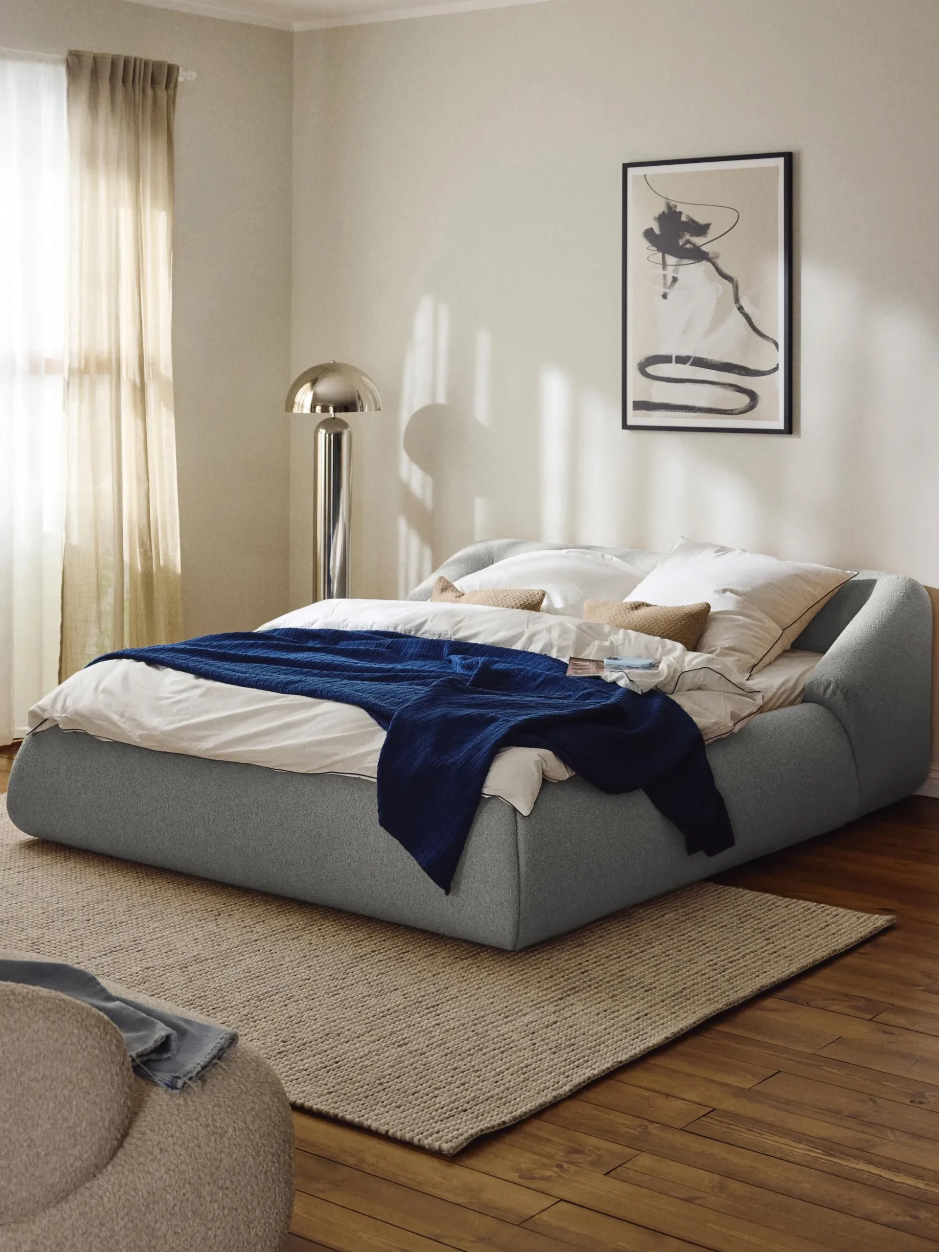 Letto imbottito in bouclé Sofia