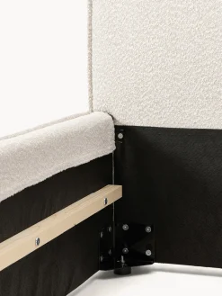 Letto imbottito in bouclé Dream