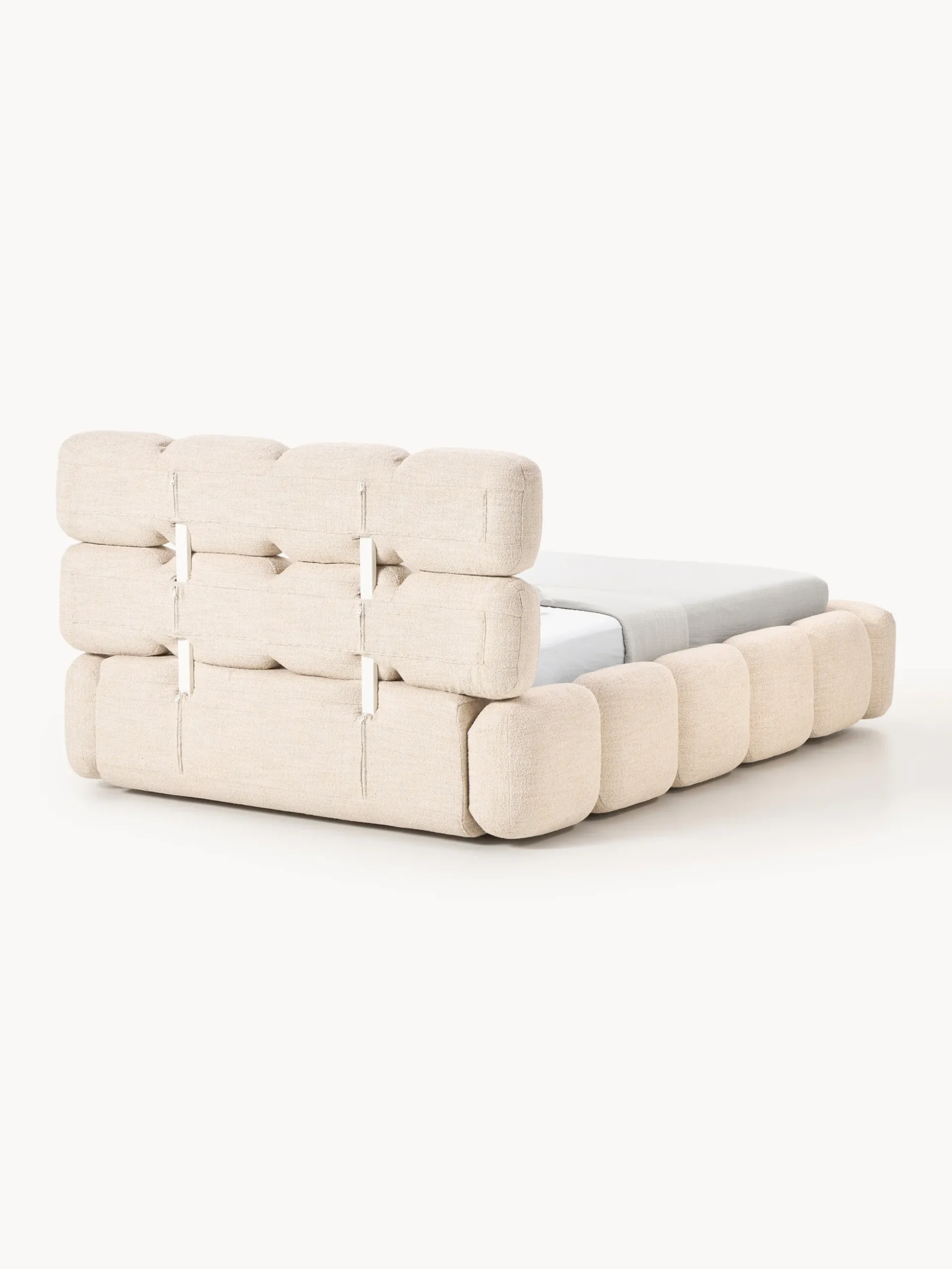 Letto imbottito in teddy bouclé con contenitore Tayla
