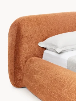 Letto imbottito in teddy bouclé con contenitore Wolke