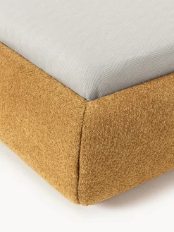 Letto imbottito in teddy bouclé con contenitore Alba