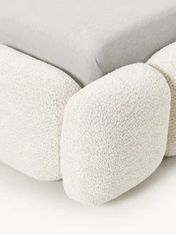 Letto imbottito in teddy bouclé con contenitore Tayla