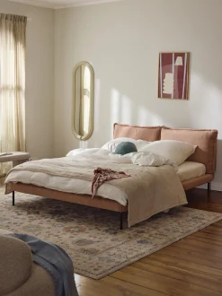 Letto imbottito in teddy-bouclé Amelia