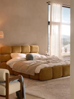 Letto imbottito in teddy-bouclé Tayla