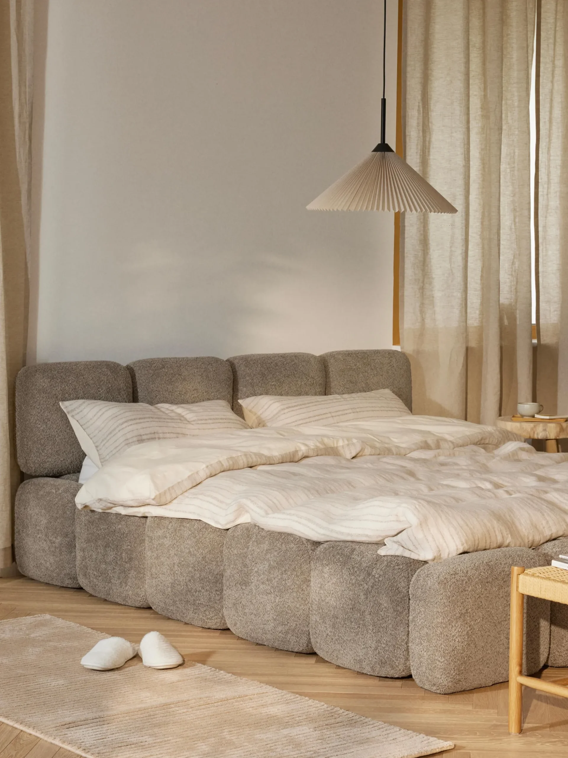 Letto imbottito in teddy-bouclé Tayla