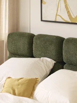 Letto imbottito in teddy-bouclé Tayla