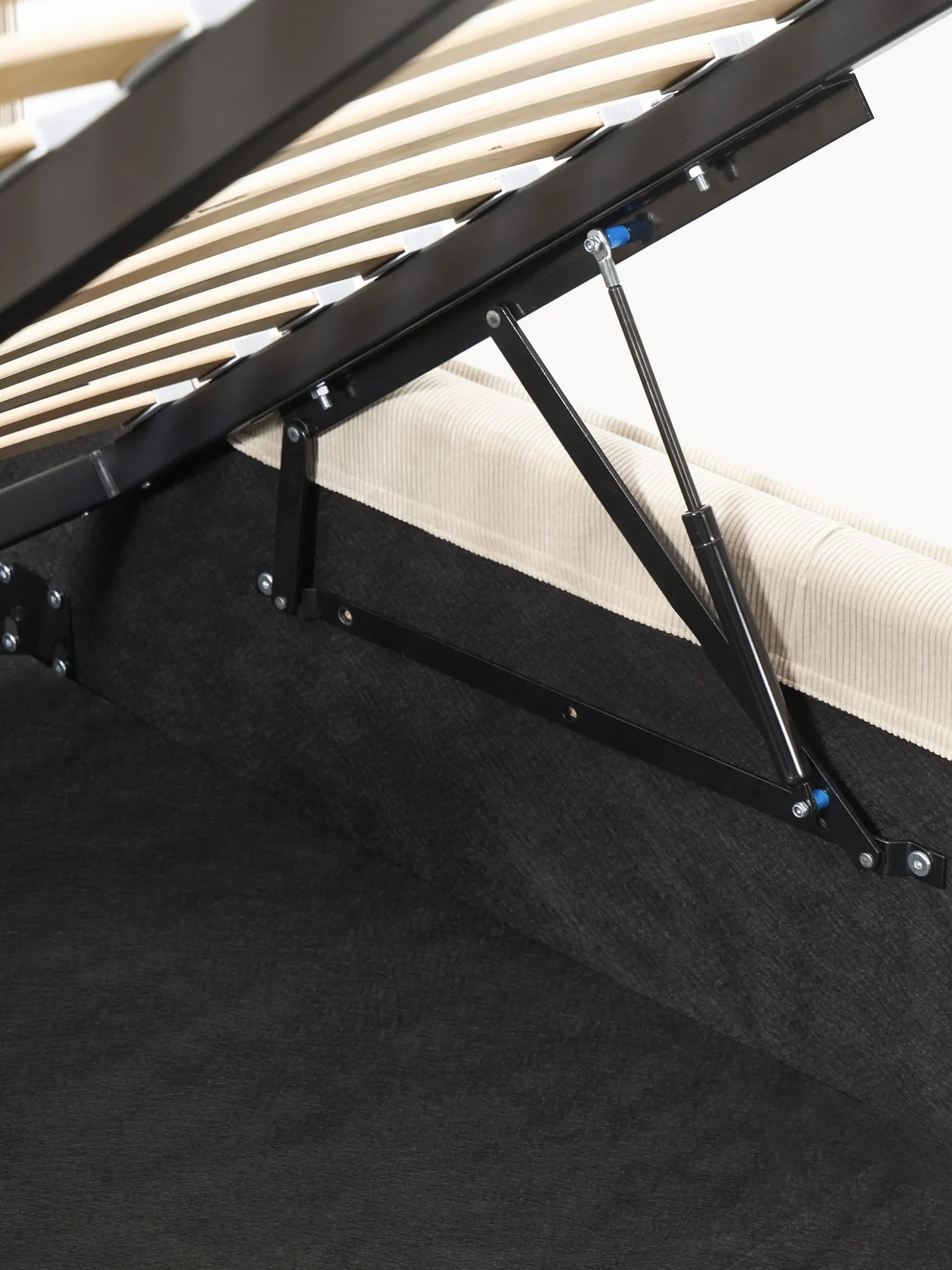 Letto imbottito in velluto a coste con spazio contenitore aggiuntivo Dream