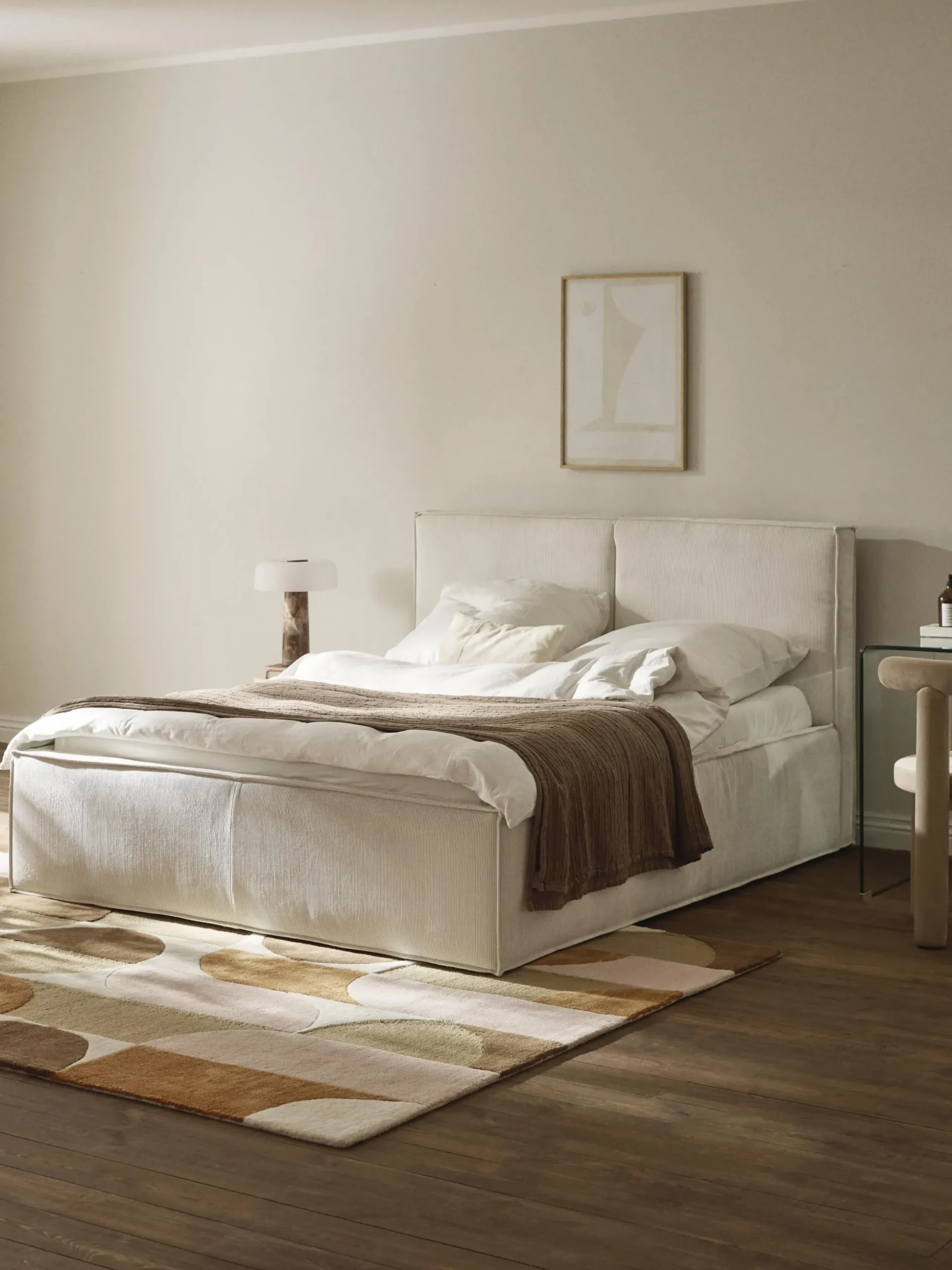Letto imbottito in velluto a coste con spazio contenitore aggiuntivo Dream