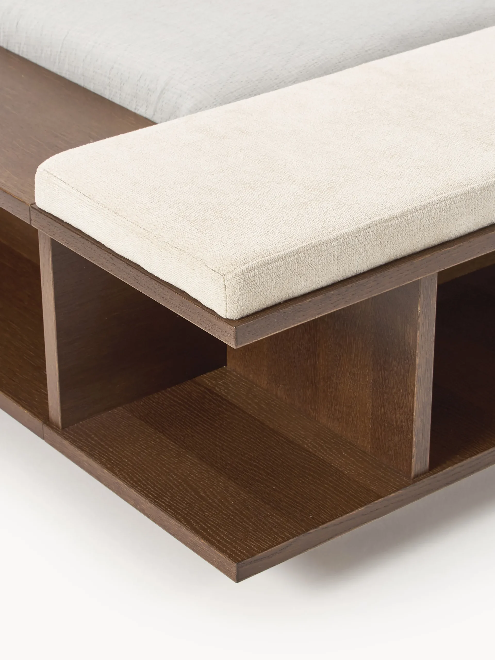 Letto in legno con panca e mensole laterali Clark