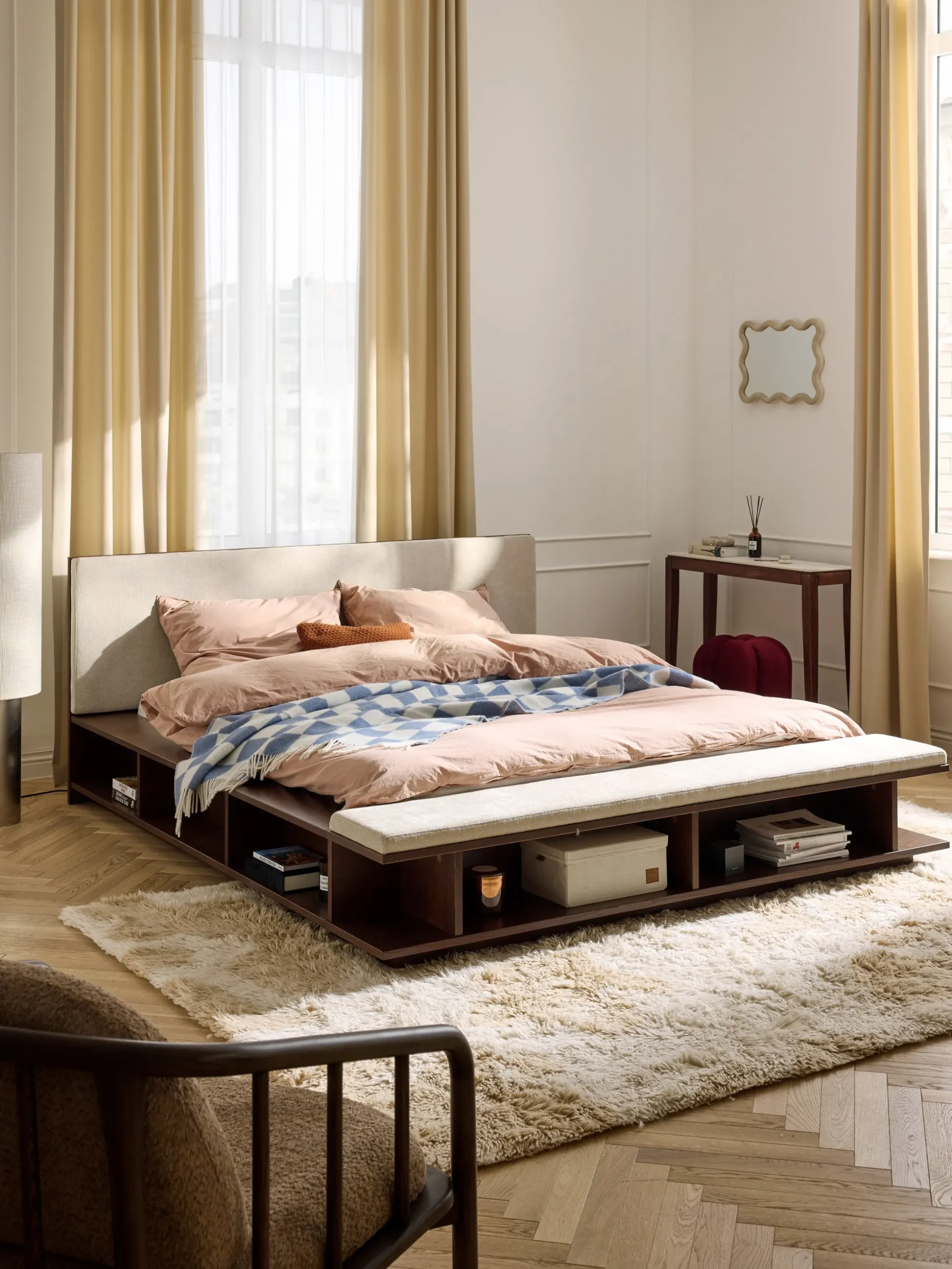 Letto in legno con panca e mensole laterali Clark