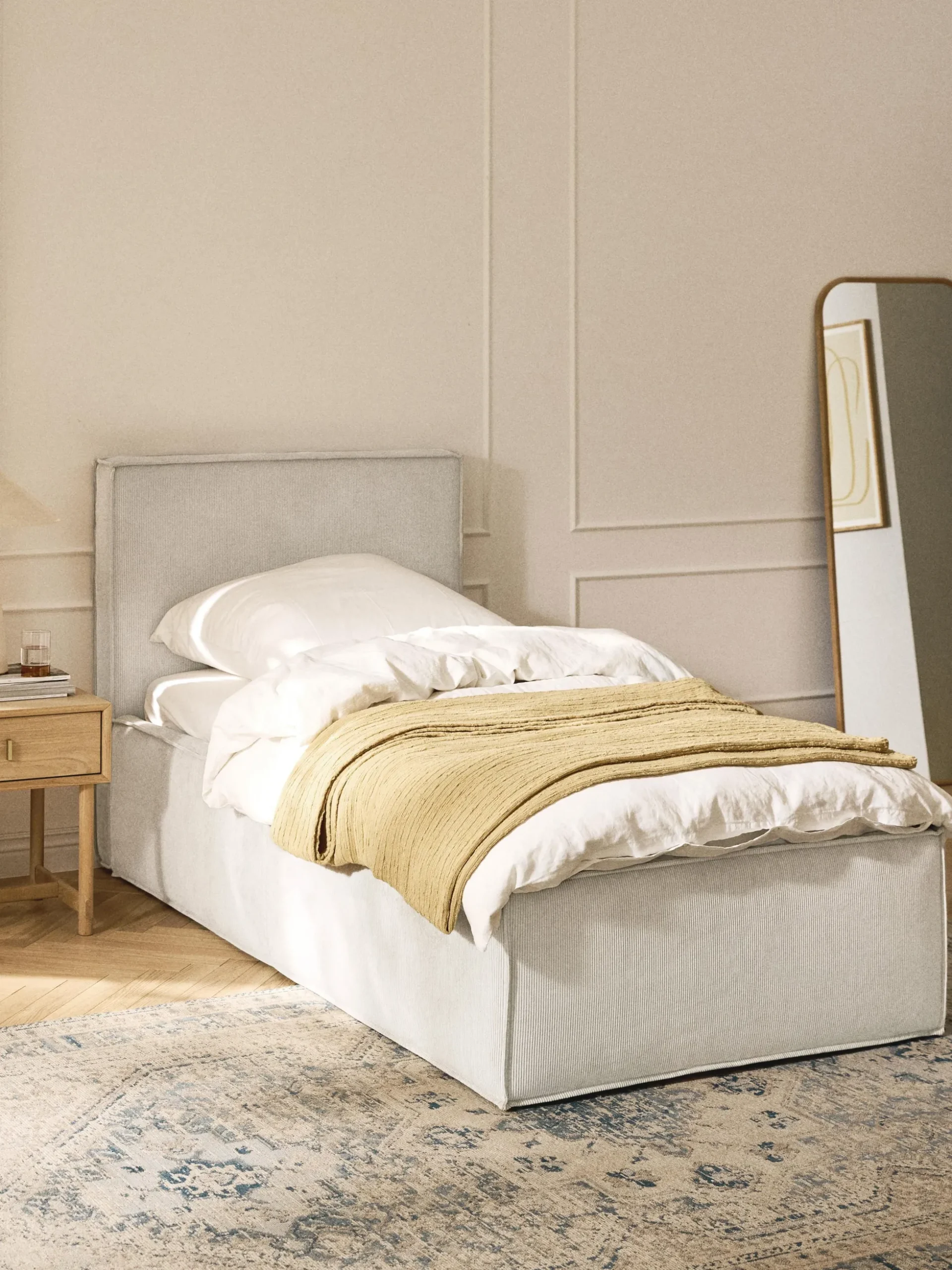 Letto in velluto a coste Dream