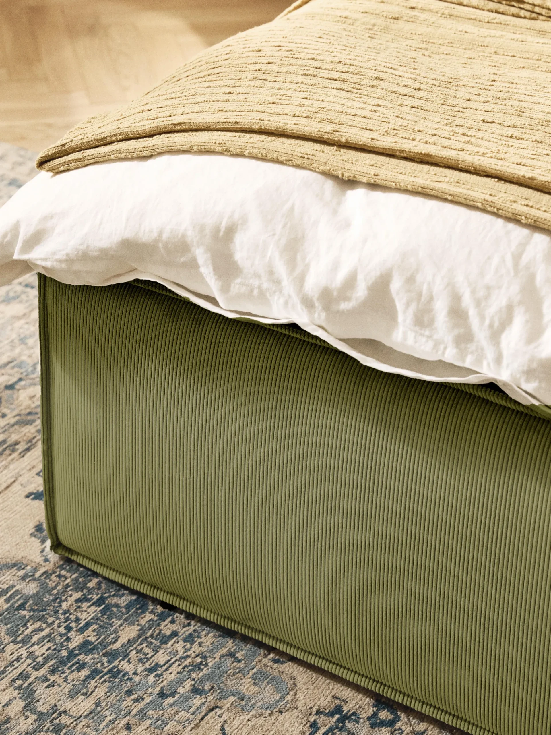 Letto in velluto a coste Dream