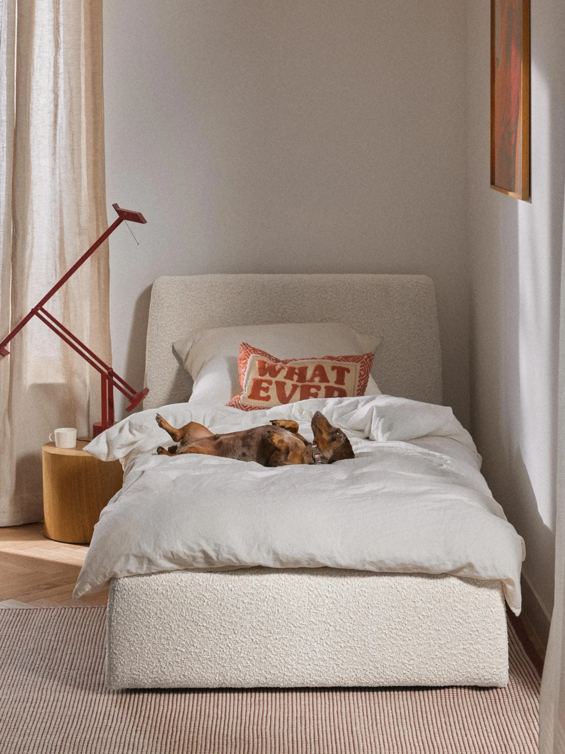 Letto singolo in bouclé con contenitore Cloud