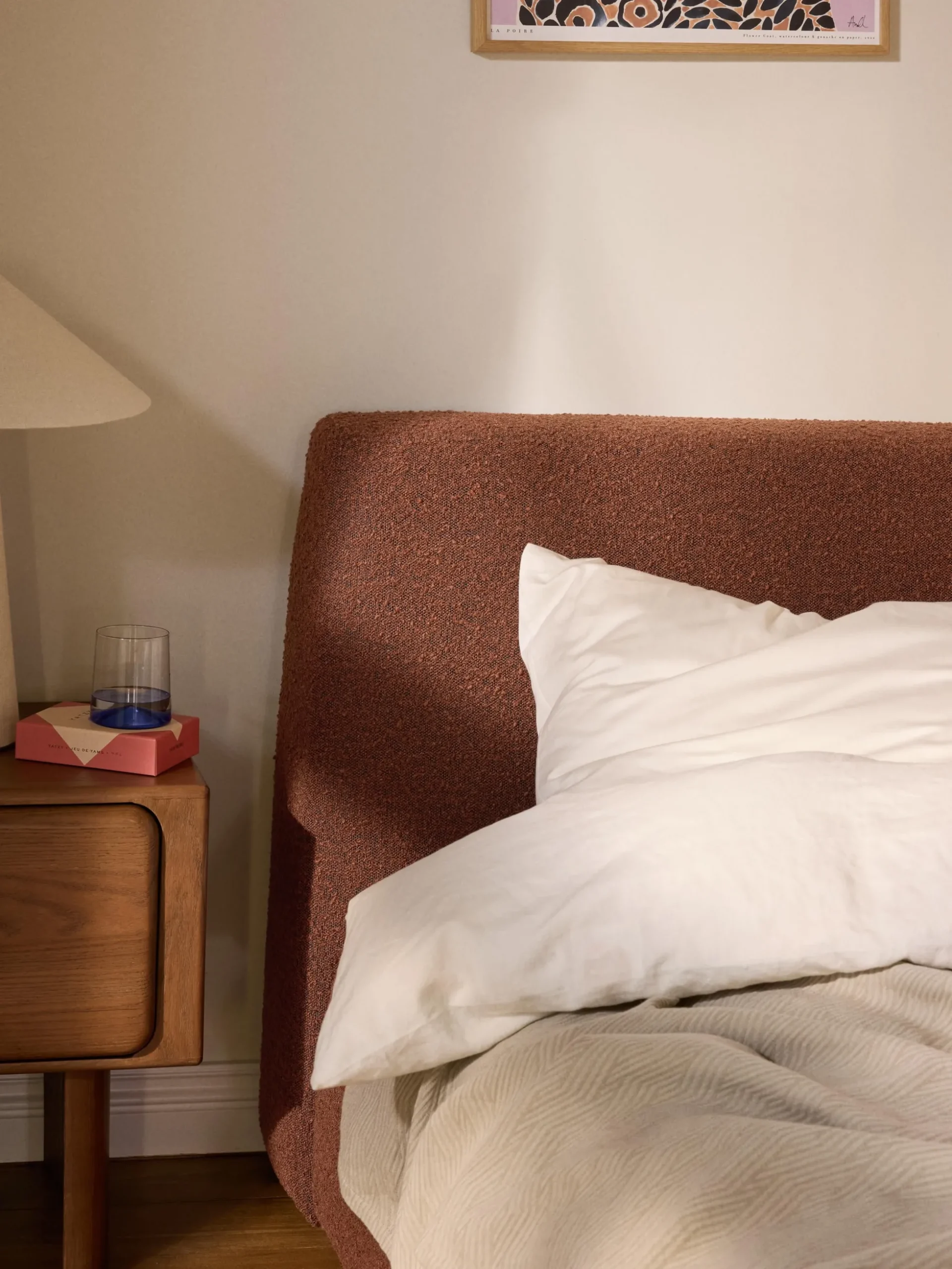 Letto singolo in bouclé con contenitore Cloud