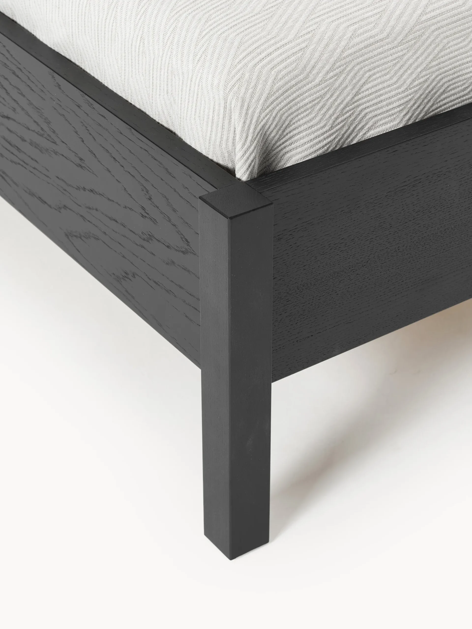 Letto singolo in legno con testiera in vimini Jones