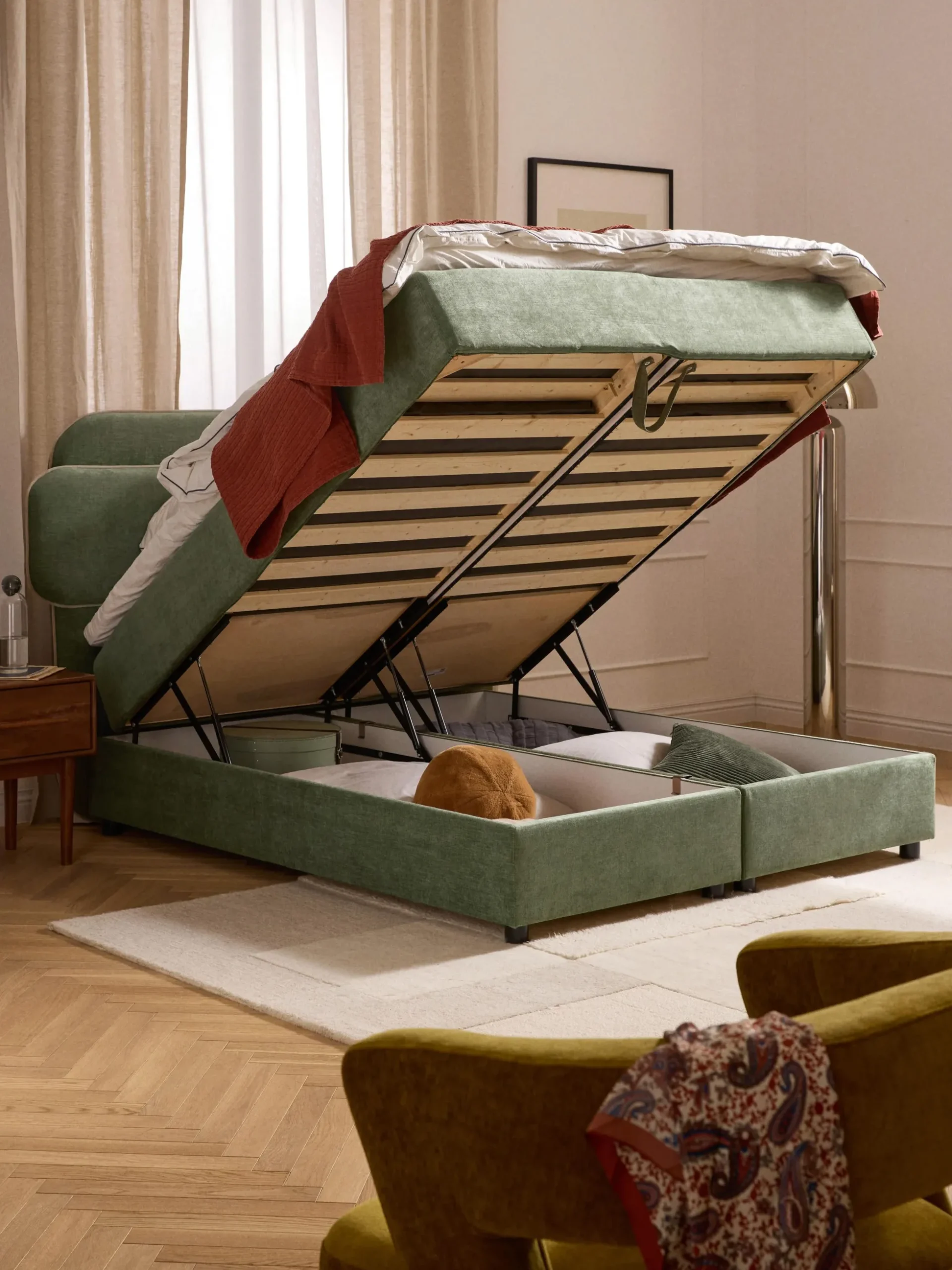 Letto boxspring con vano contenitore Enrica