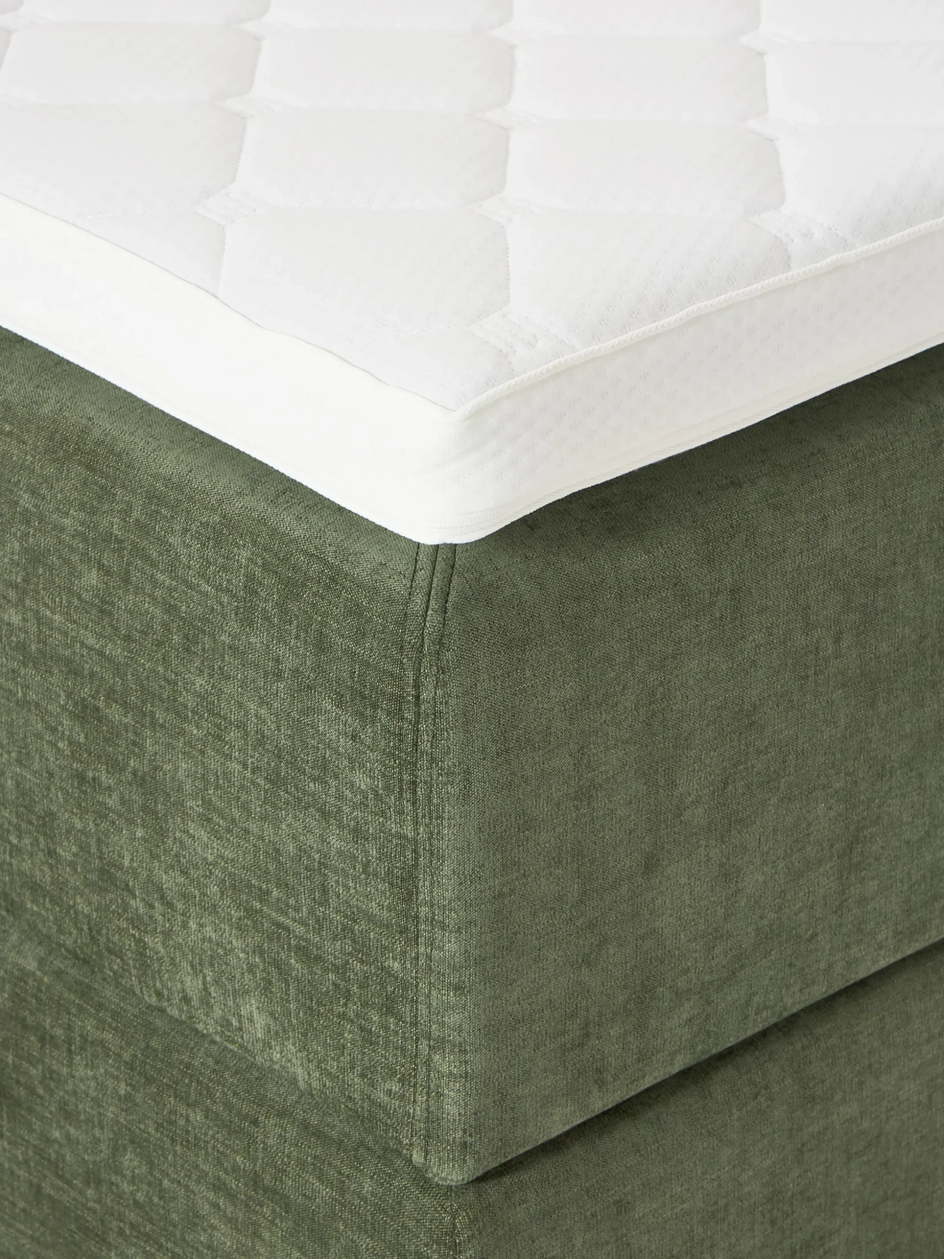 Letto boxspring con vano contenitore Enrica
