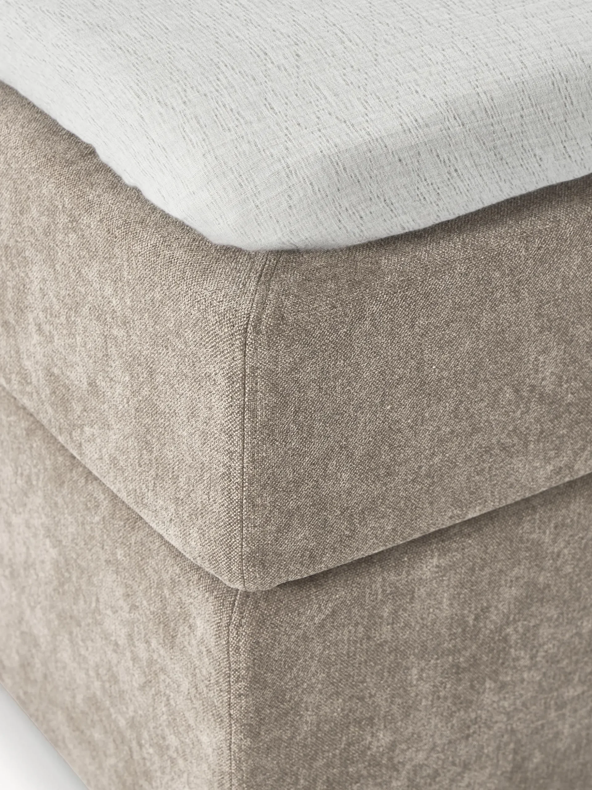 Letto boxspring Romia
