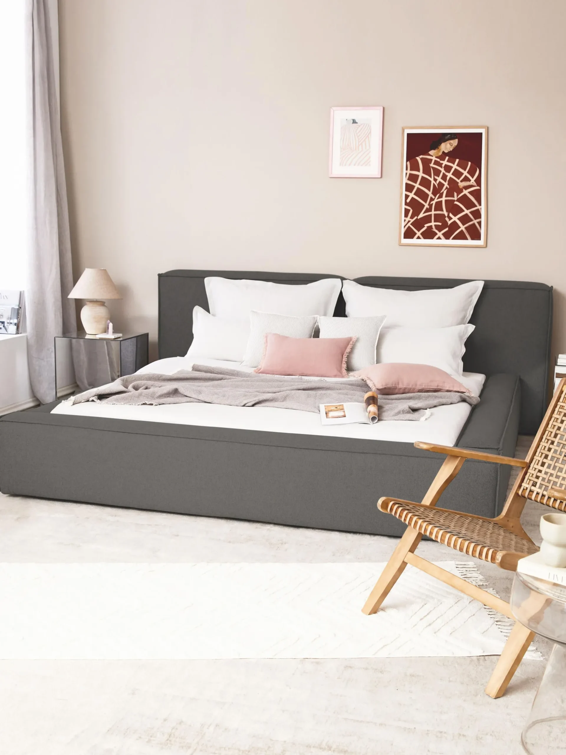 Letto imbottito con contenitore Lennon