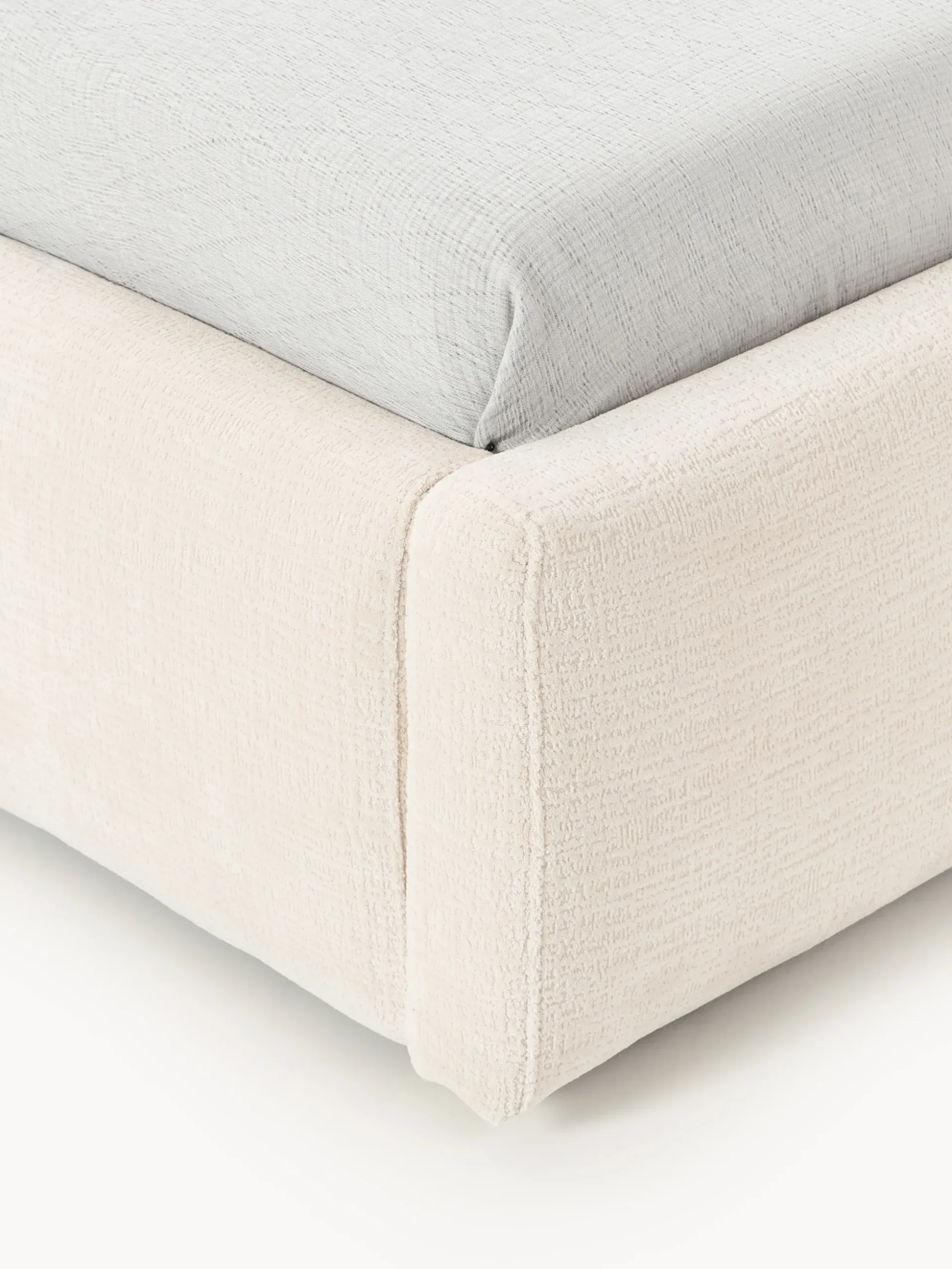 Letto imbottito con contenitore Cloud