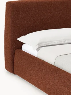 Letto imbottito in bouclé Cloud