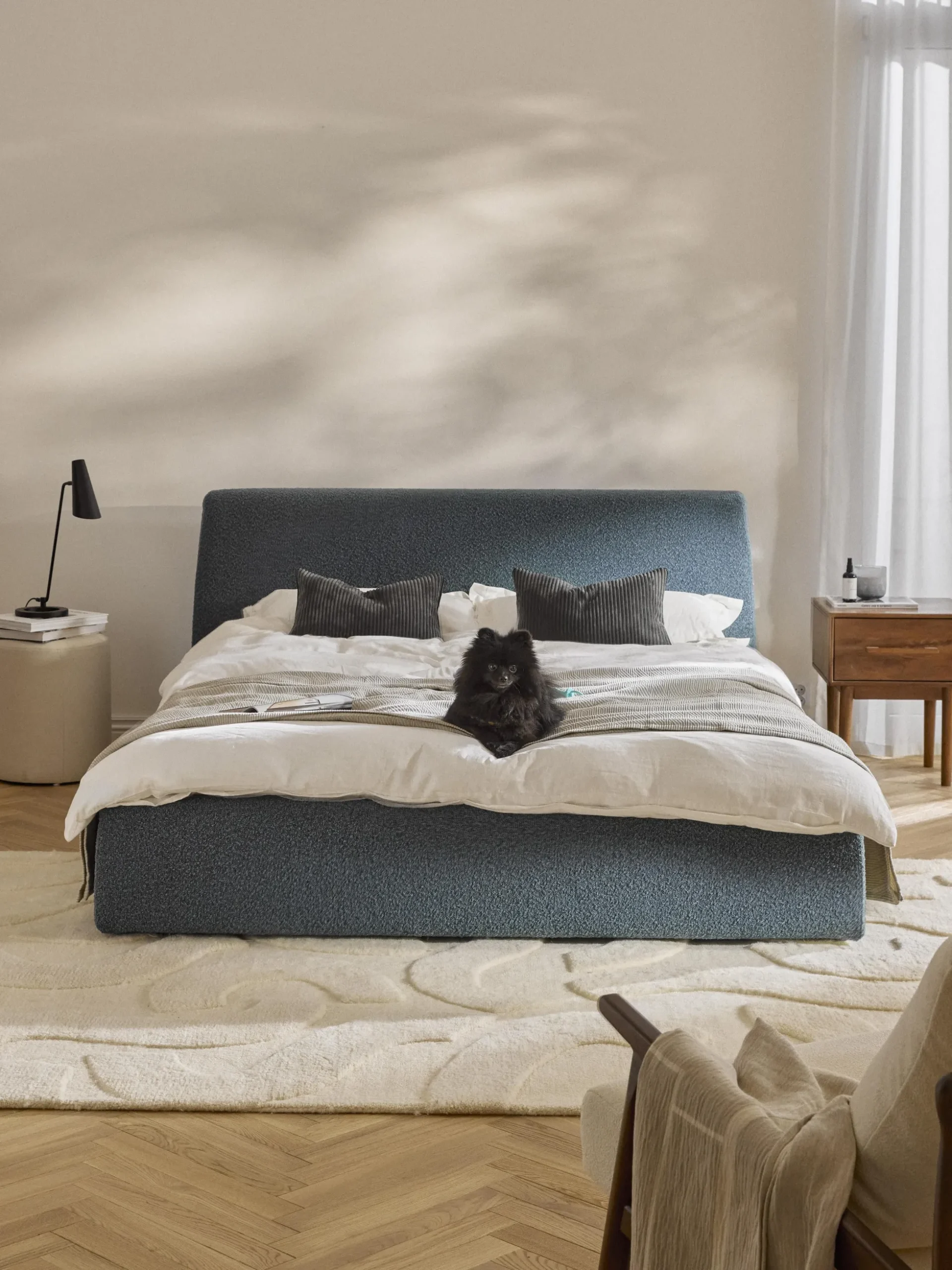 Letto imbottito in bouclé Cloud