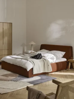 Letto imbottito in bouclé con contenitore Cloud