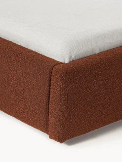 Letto imbottito in bouclé con contenitore Cloud