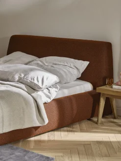 Letto imbottito in bouclé con contenitore Cloud