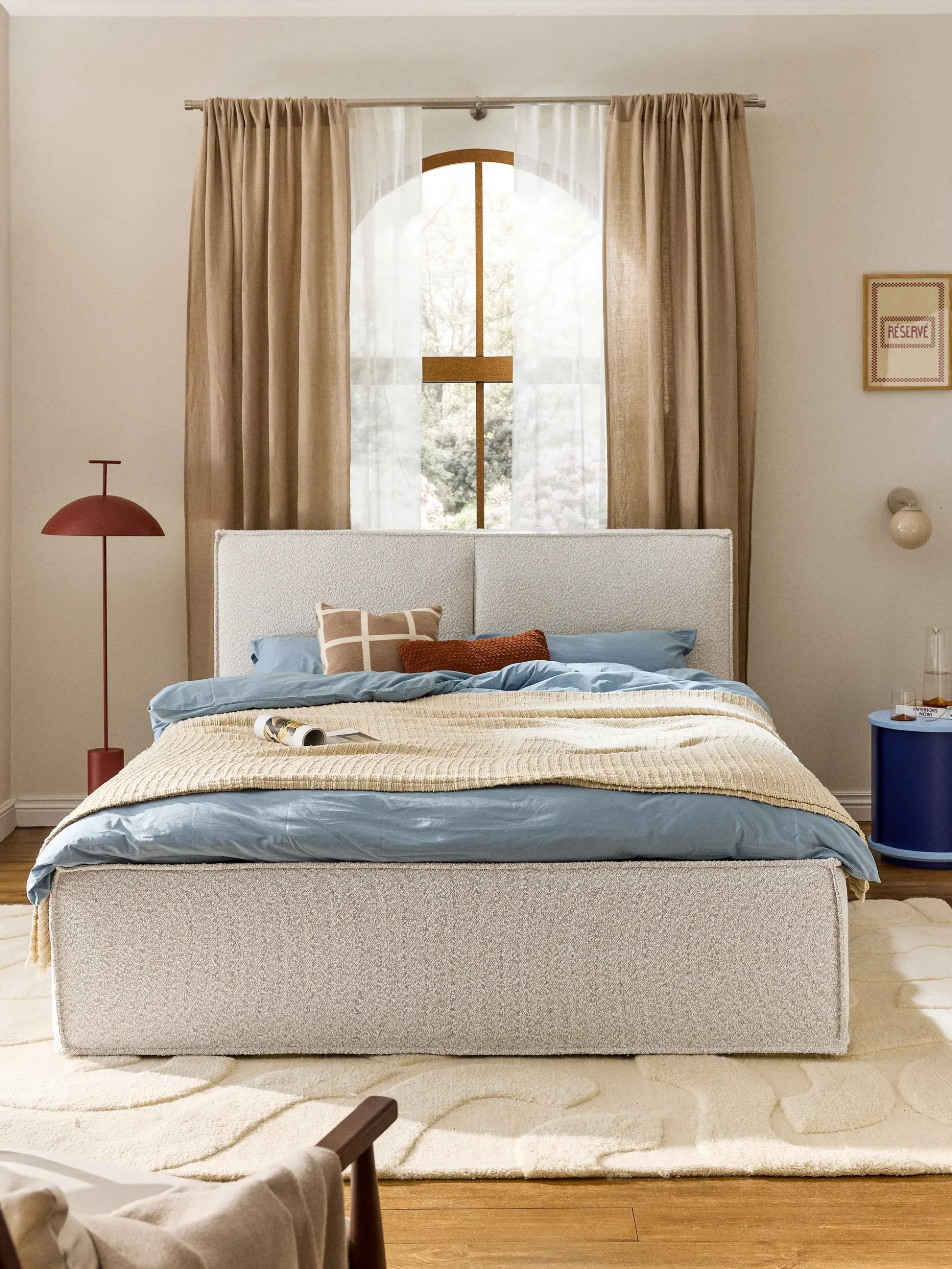 Letto imbottito in bouclé con contenitore Dream