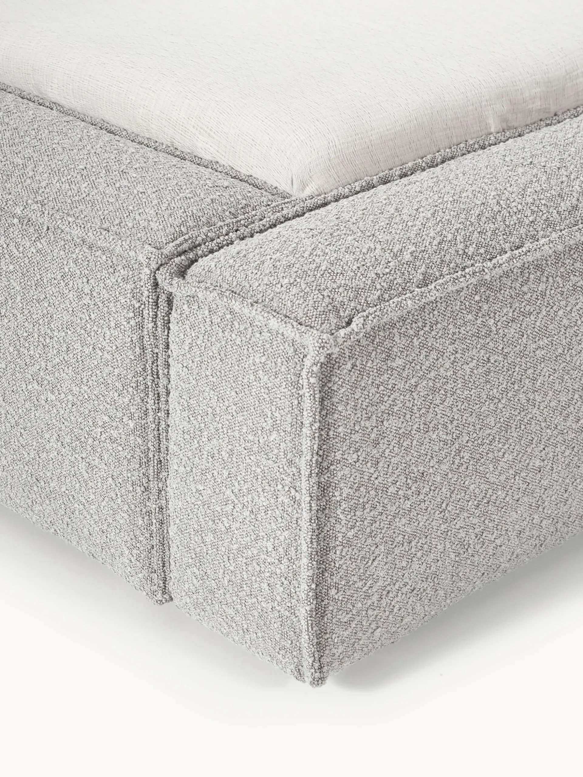 Letto imbottito in bouclé con contenitore Lennon