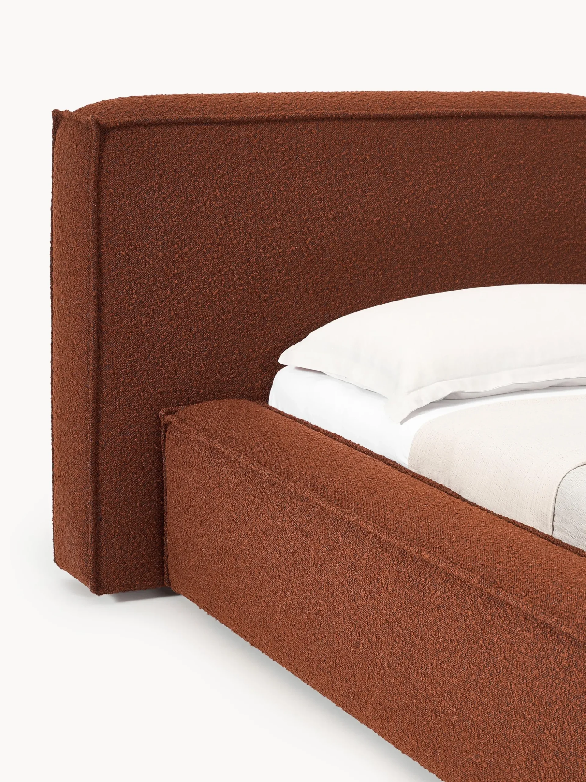 Letto imbottito in bouclé con contenitore Lennon