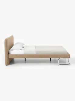 Letto imbottito in bouclé con gambe in metallo Olina