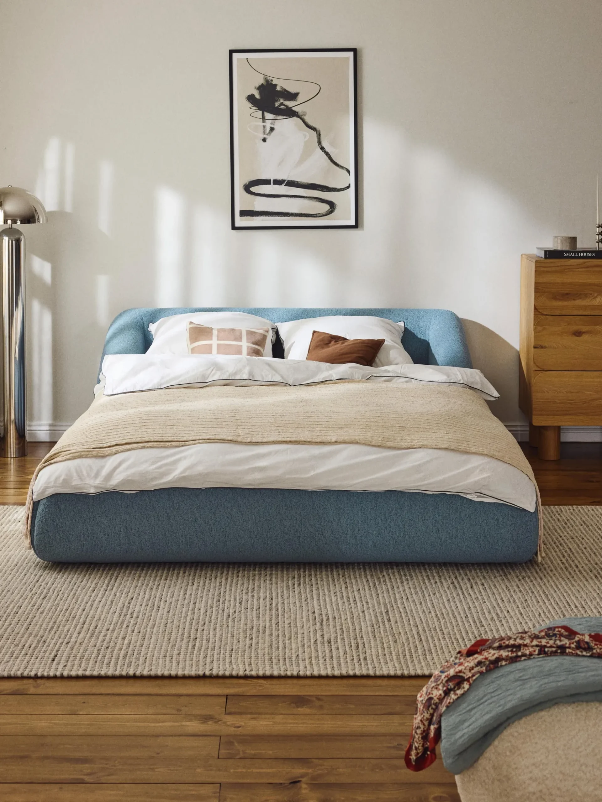 Letto imbottito in bouclé Sofia