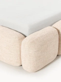 Letto imbottito in bouclé Tayla