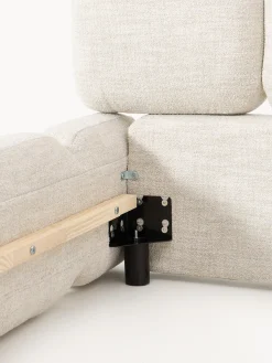 Letto imbottito in bouclé Tayla