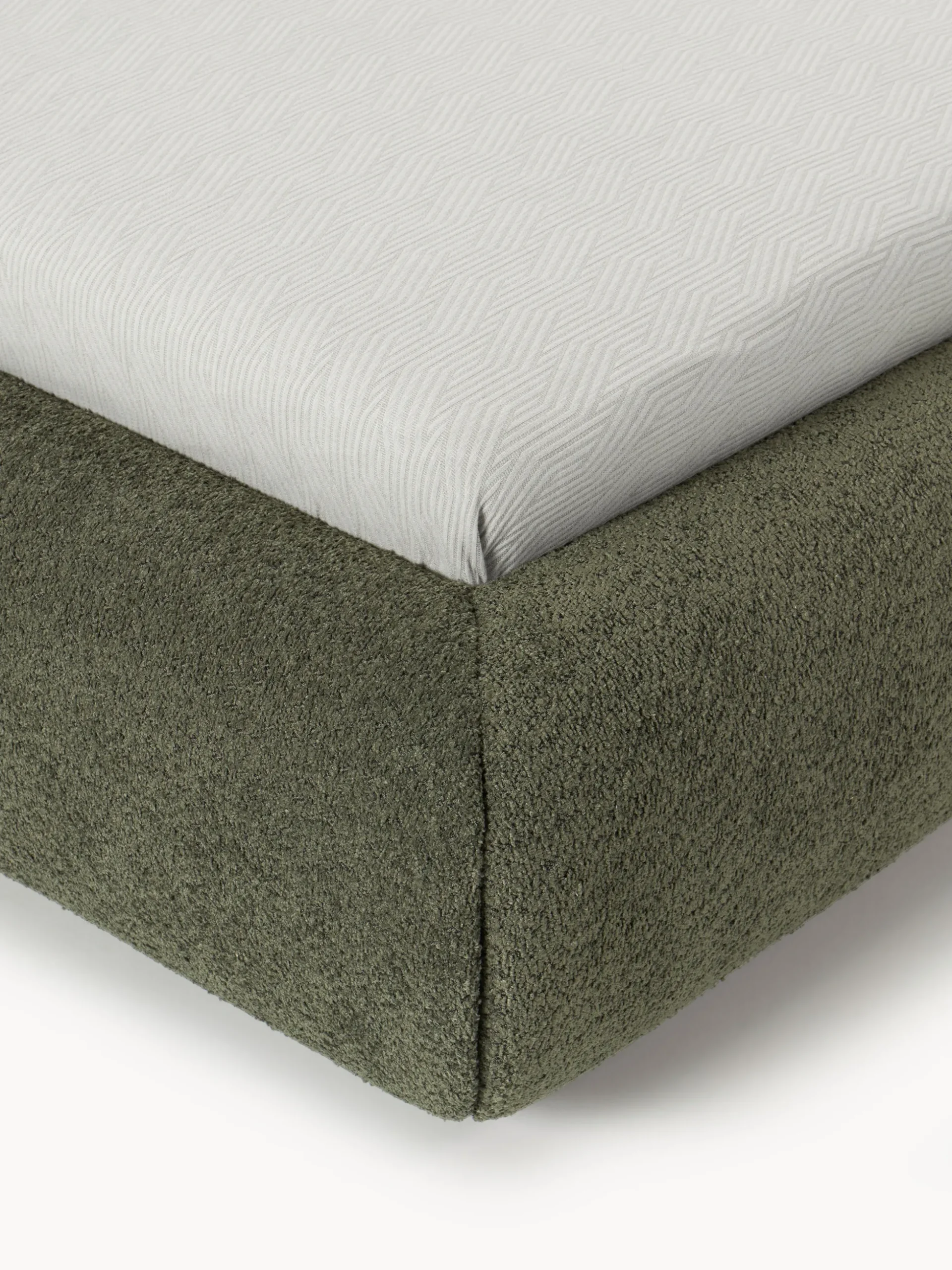 Letto imbottito in teddy bouclé Alba