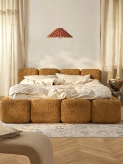 Letto imbottito in teddy-bouclé Tayla