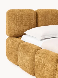 Letto imbottito in teddy-bouclé Tayla