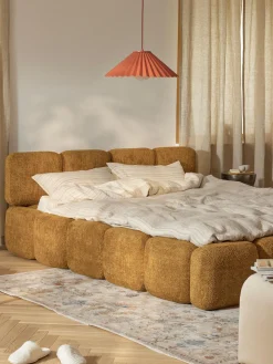 Letto imbottito in teddy-bouclé Tayla