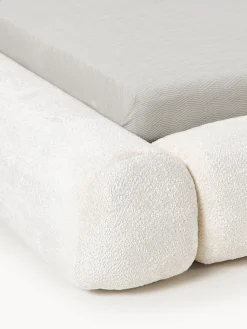 Letto imbottito in teddy bouclé con contenitore Wolke