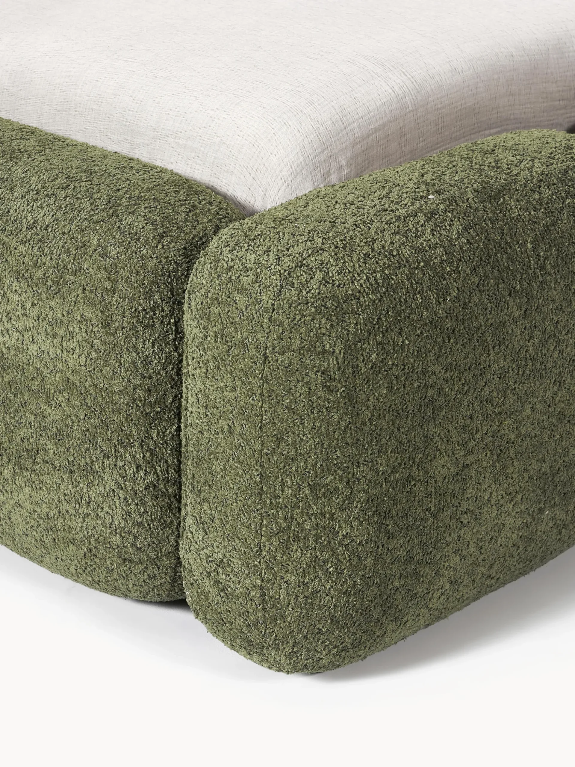 Letto imbottito in teddy-bouclé Tayla