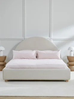 Letto imbottito in teddy Ebba
