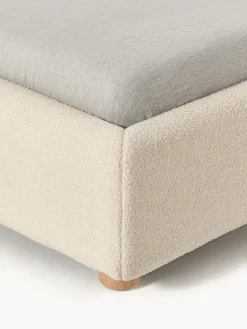 Letto imbottito in teddy Ebba