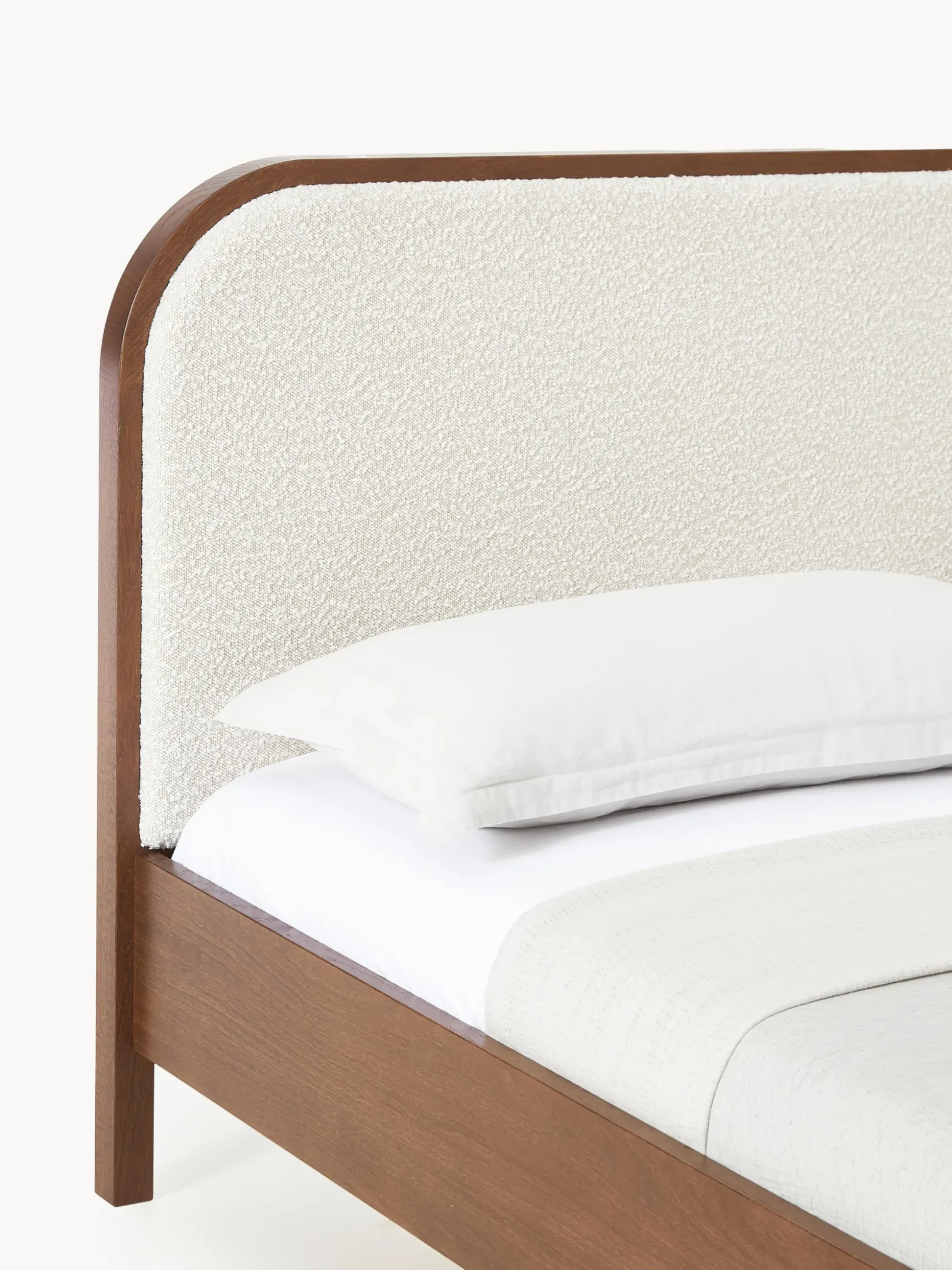 Letto in legno con testiera in bouclé Jones