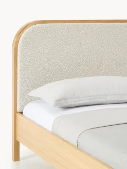 Letto in legno con testiera in bouclé Jones