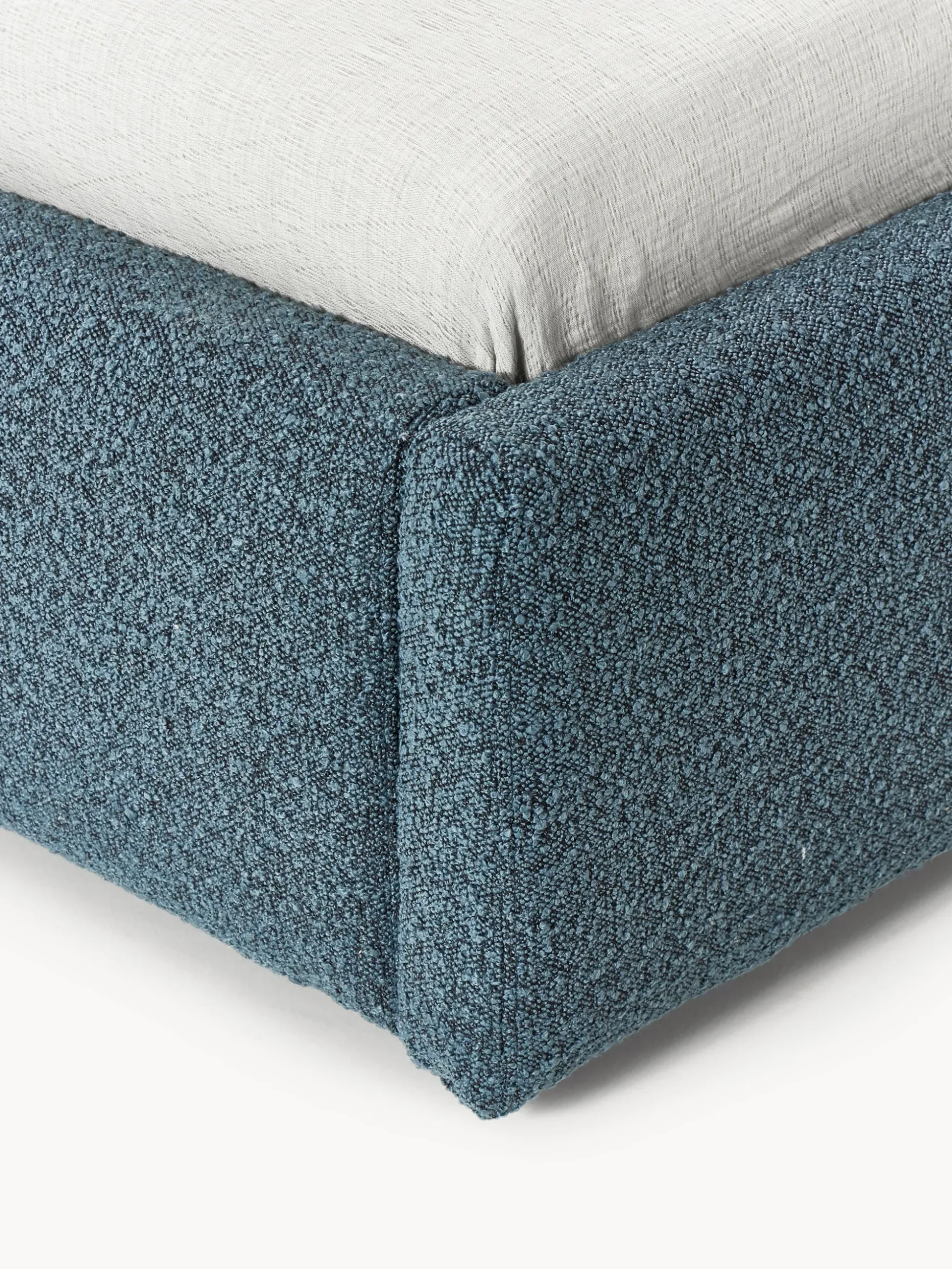 Letto singolo in bouclé con contenitore Cloud