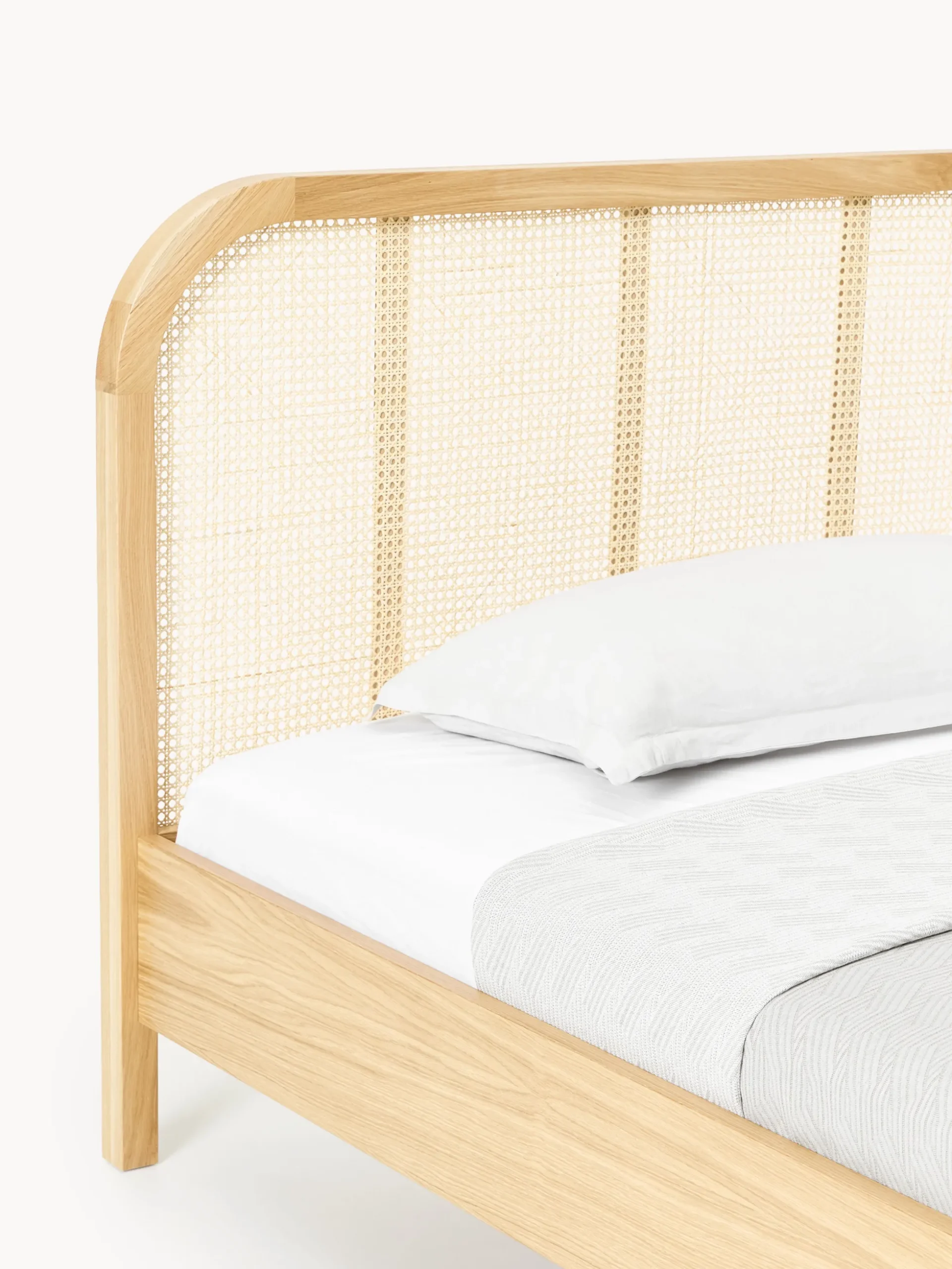 Letto singolo in legno con testiera in vimini Jones