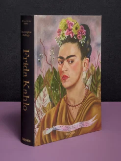 Libro illustrato Frida Kahlo. The Complete Paintings